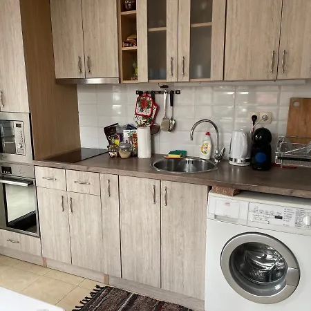 мия Deluxe Velingrad